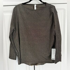NWT lululemon back in action sparkly top